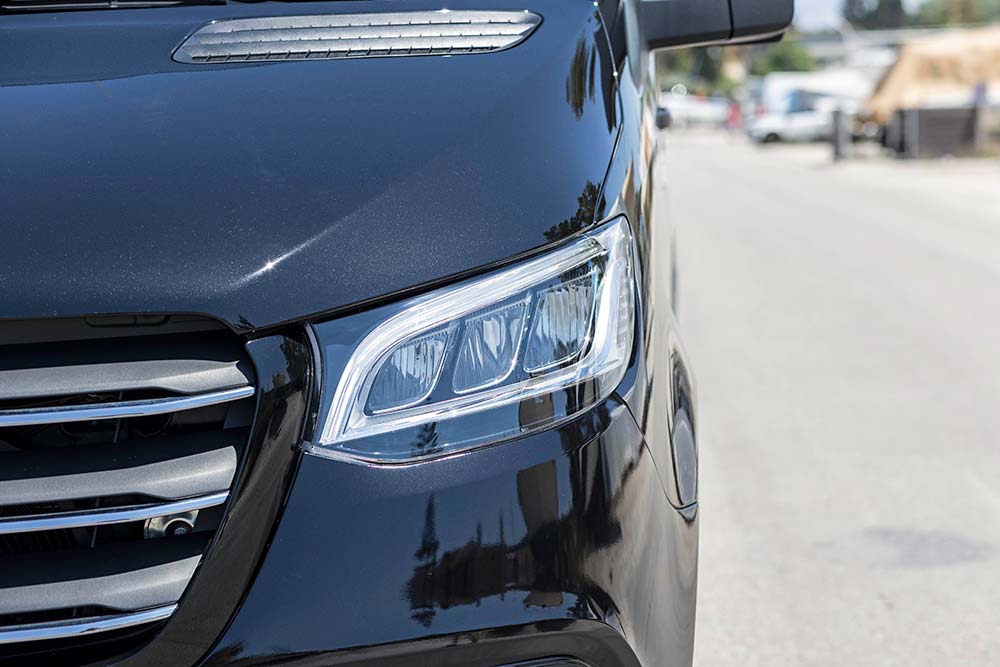 Minubus private transfers corfu